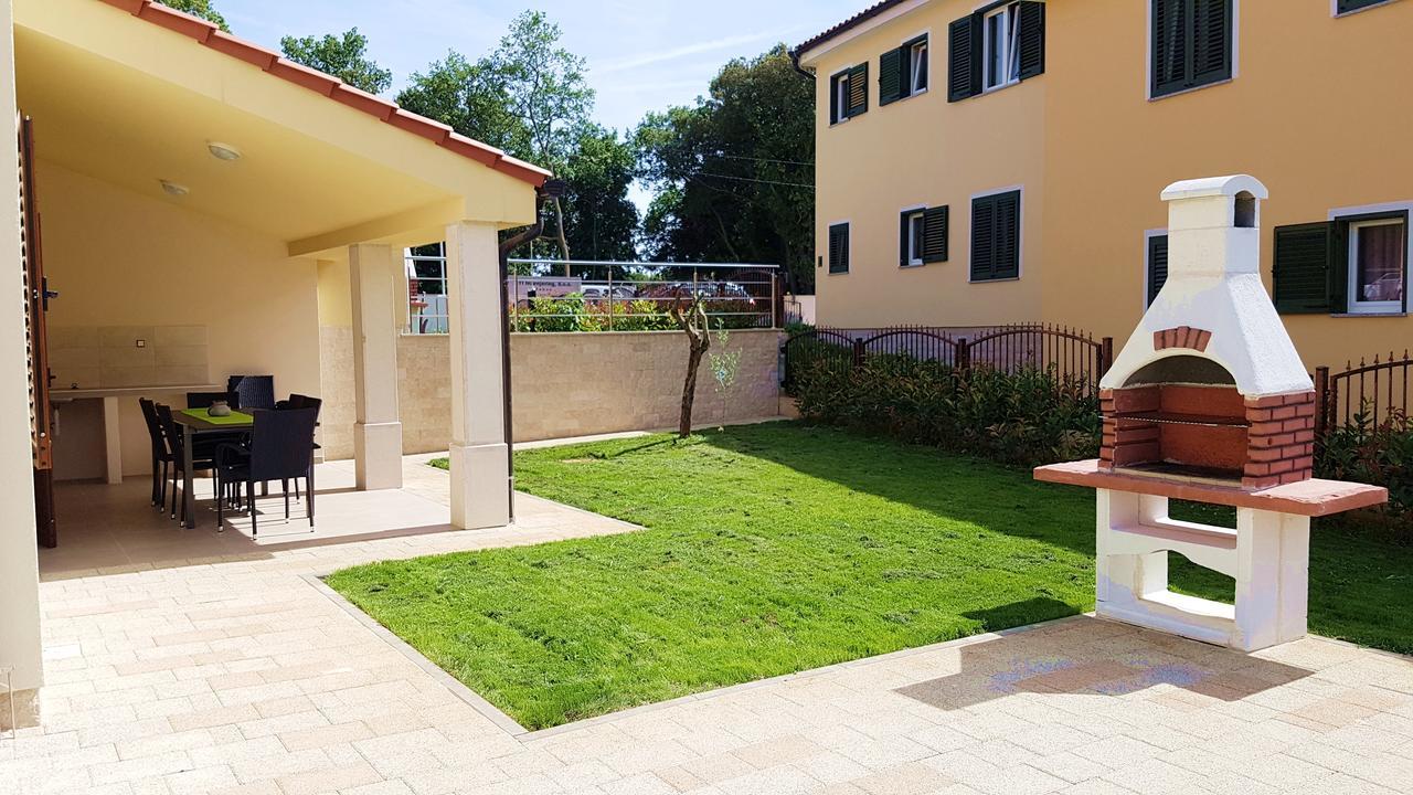 Villas Simag Banjole Exterior foto